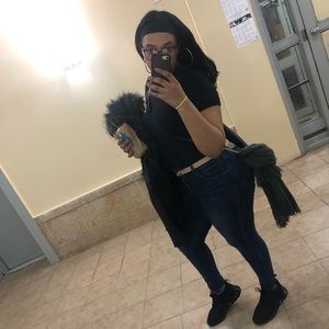 Meet your Posher, Diana